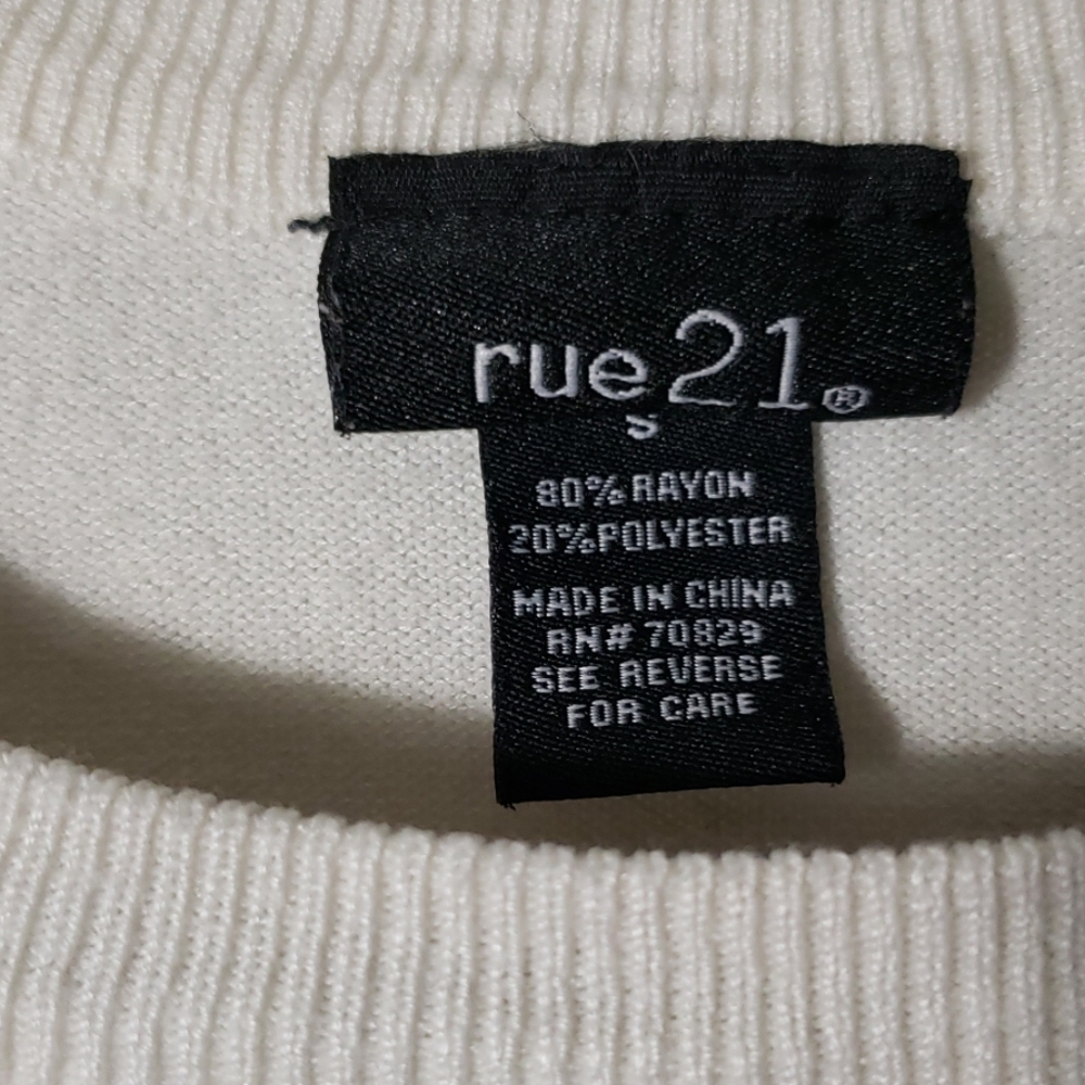 Rue21 Small beige taupey pink sleeved cream owl - Picture 2 of 4